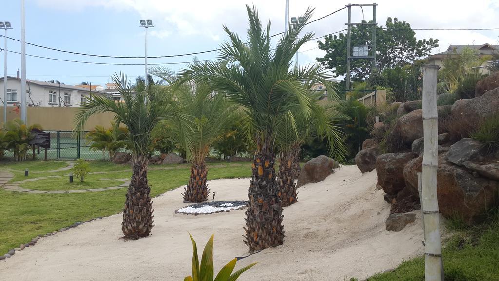 Villasun Luxury Apartments & Villas Flic en Flac Bagian luar foto